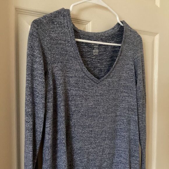 American Eagle Soft & Sexy Plush Long Sleeve Shirt V-Neck Soft Size Small Blue - Picture 3 of 5